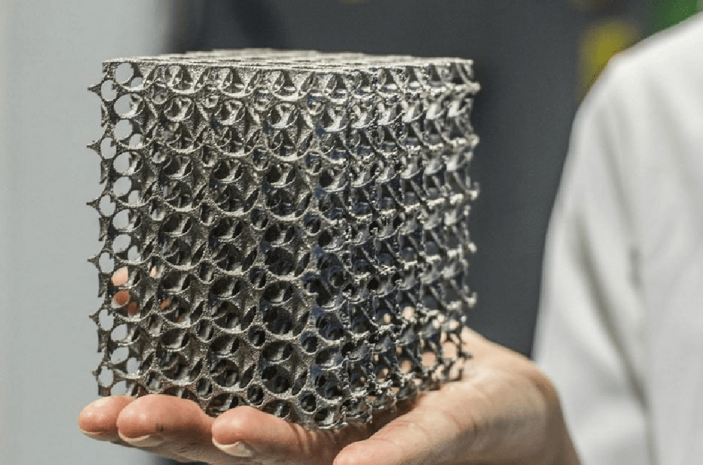 金属3Dプリンターの材料はどんなものがある？